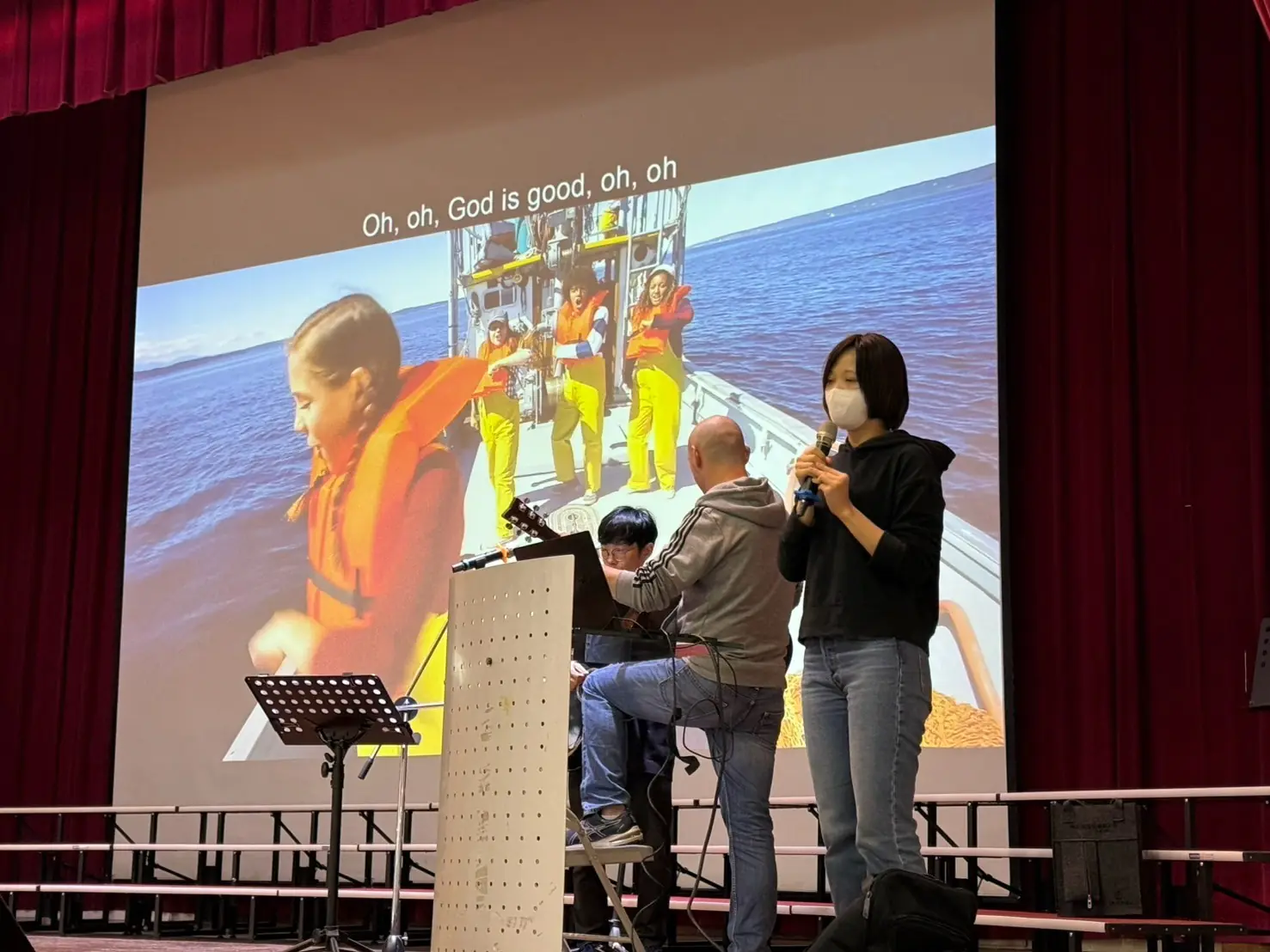 LINE_ALBUM_2025311_250318_48