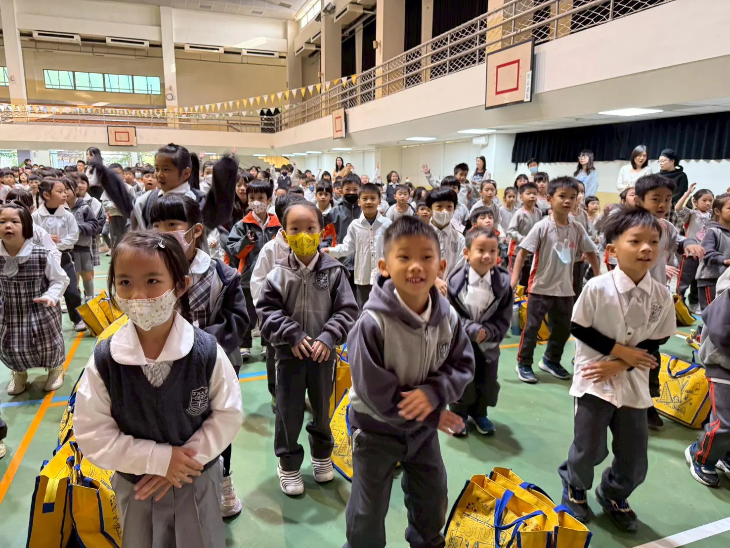 LINE ALBUM 20251216（第十六週） 251223 26